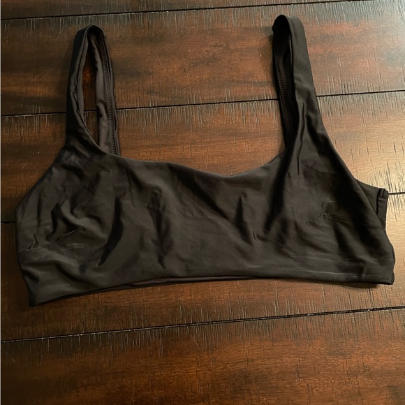 Aerie Swim Women’s XL Wide Strap Scoop Black Bikini Top - Picture 2 of 4